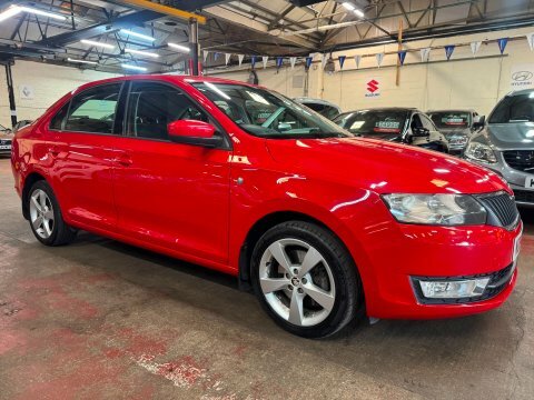Skoda Rapid Elegance Tsi Red