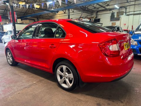 Skoda Rapid Elegance Tsi Red #5