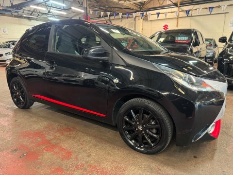 Toyota Aygo Vvt-i X-press Black
