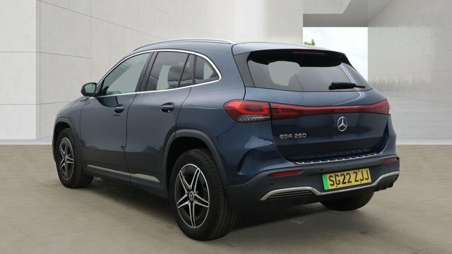 Mercedes-Benz EQA 2022 Eqa 250 66.5Kwh Amg Line Suv Aut Blue #2