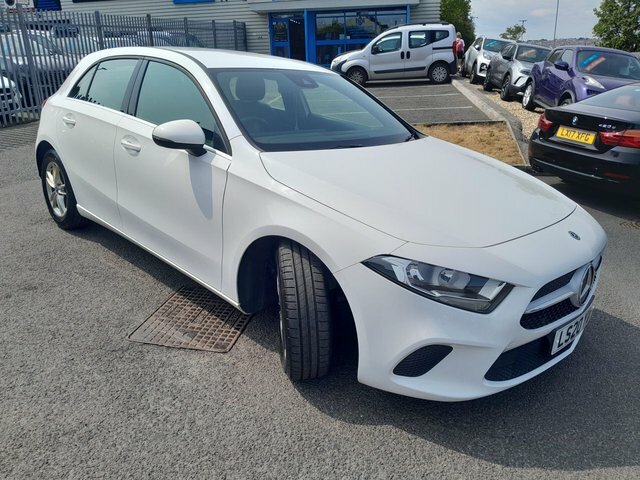 Mercedes-Benz A Class 2020 1.5 A180d Se Hatchback Euro White #2