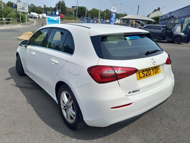Mercedes-Benz A Class 2020 1.5 A180d Se Hatchback Euro White #4