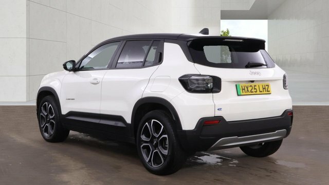 Jeep Avenger 2025 54Kwh E-summit Suv 156 Ps White #3