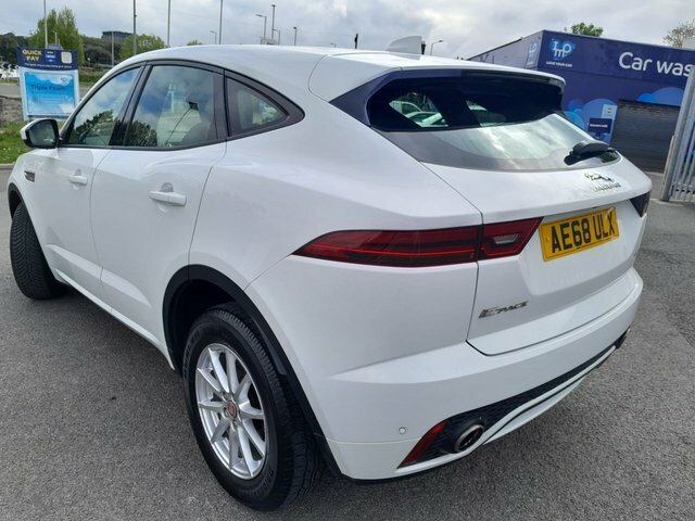 Jaguar E-Pace 2018 2.0 D150 R-dynamic Suv Euro White #4