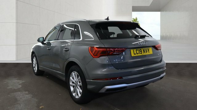 Audi Q3 2019 1.5 Tfsi Cod 35 Sport Suv S Tronic Grey #2