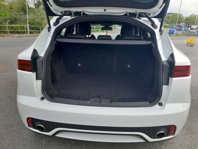 Jaguar E-Pace 2018 2.0 D150 R-dynamic Suv Euro AE68ULX White #5