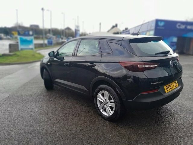 Vauxhall Grandland X 2018 1.2 Turbo Se Suv Euro 6 S Black #3