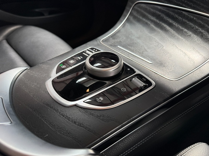 Mercedes-Benz GLC Class 250 D 4Matic Amg GC18UOK White #6