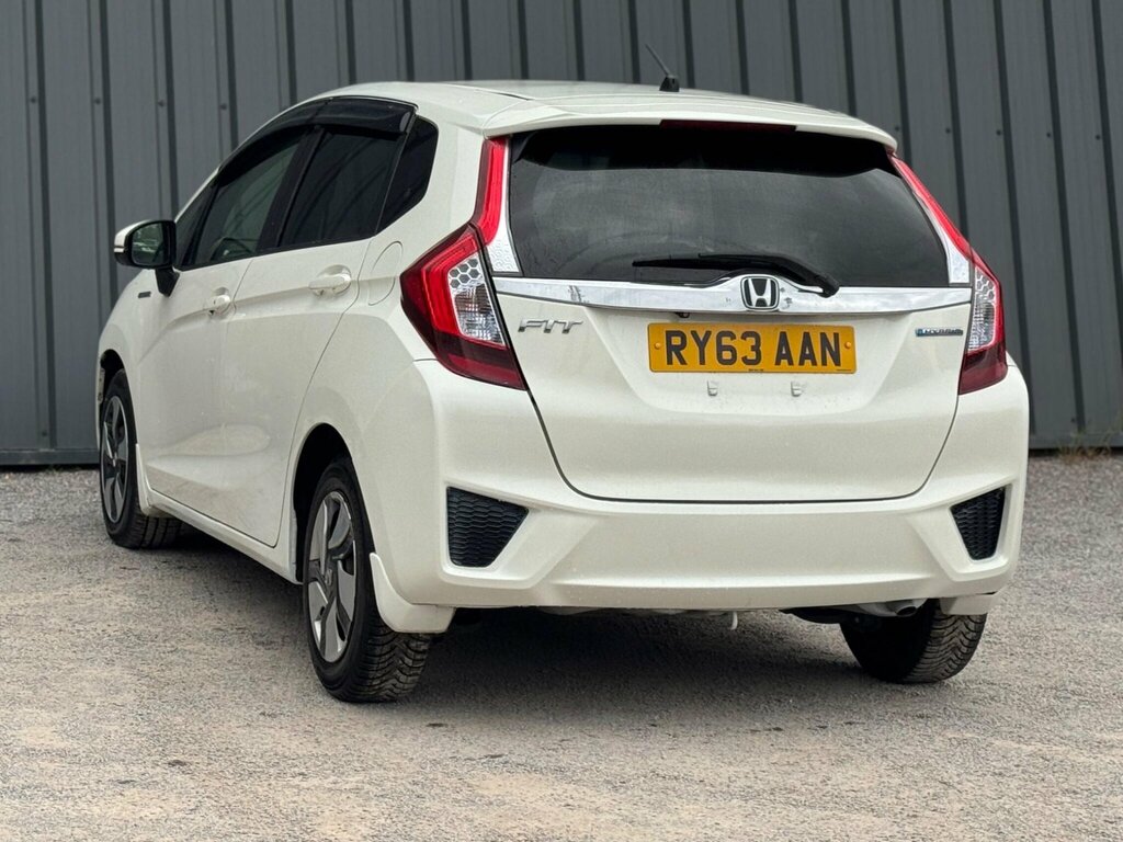 Honda Jazz Hatchback 1.3 H Ima Hs 2013 Blue #8