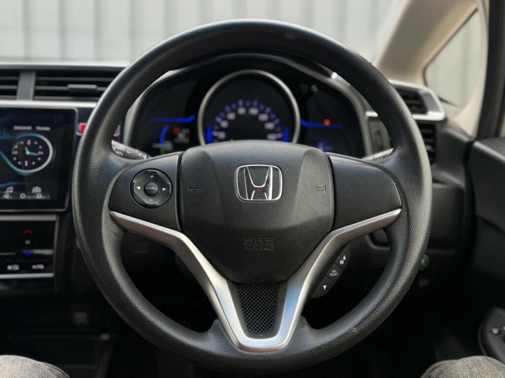 Honda Jazz Hatchback 1.3 H Ima Hs 2013 Blue #26