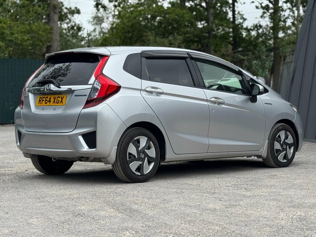 Honda Jazz 1.4L Es Plus White #11