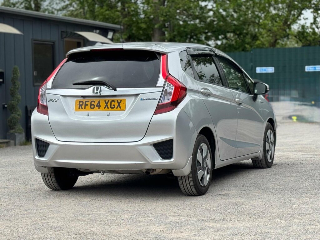Honda Jazz 1.4L Es Plus White #8
