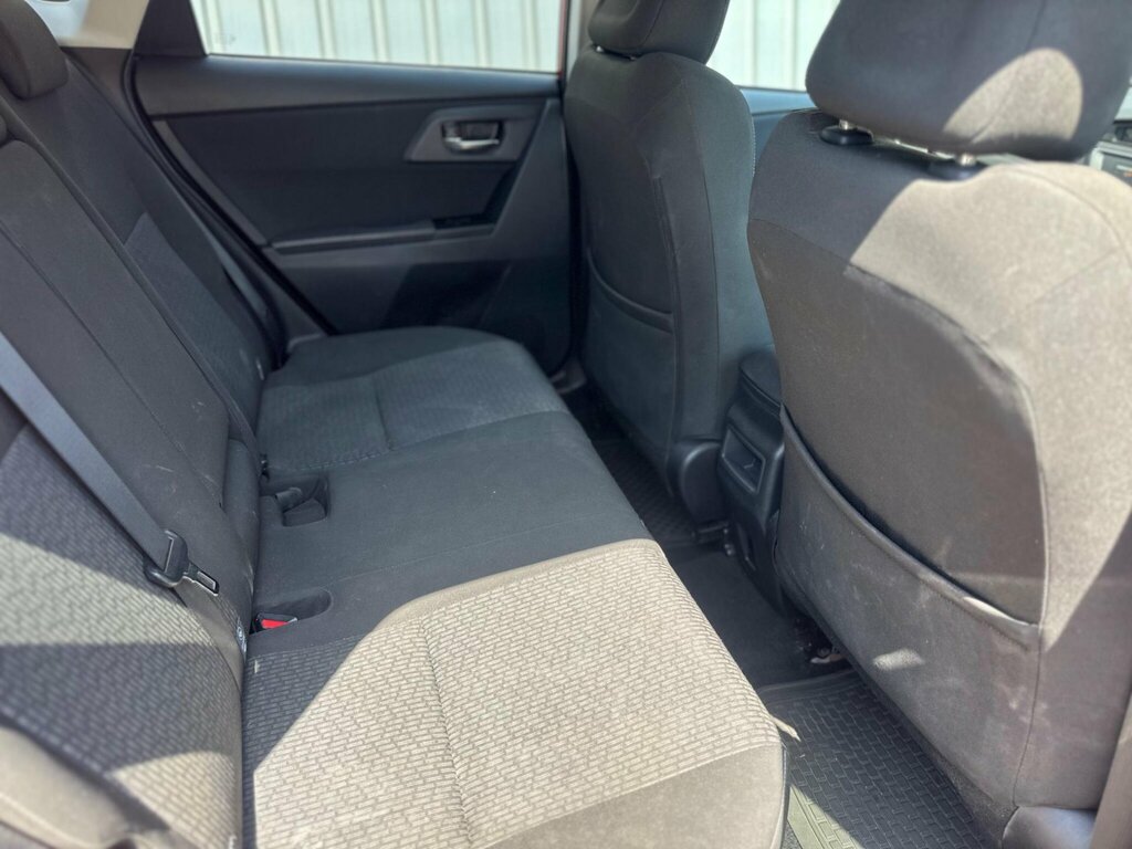 Toyota Auris 1.8L Excel Silver #17