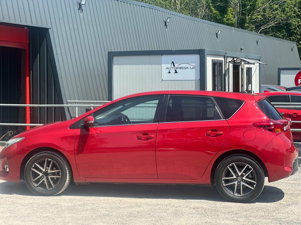 Toyota Auris 1.6 V-matic Icon Plus Euro 5 Red #5