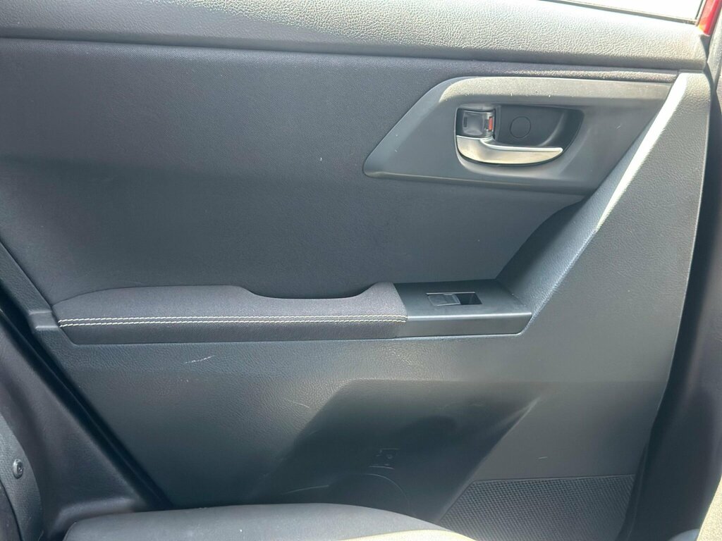Toyota Auris 1.8L Excel Silver #31