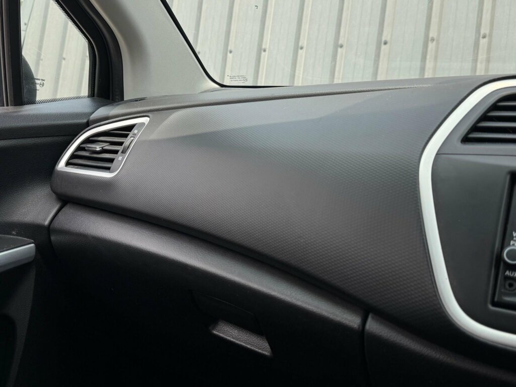 Suzuki SX4 Sz-t 5-Door White #17