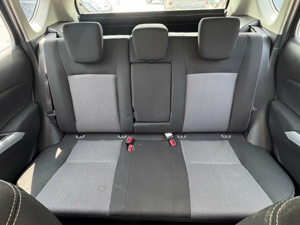 Suzuki SX4 Sz-t 5-Door White #25