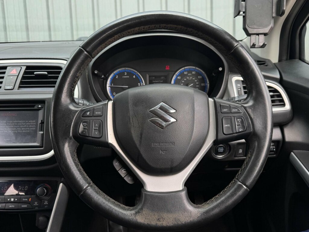 Suzuki SX4 Sz-t 5-Door White #33