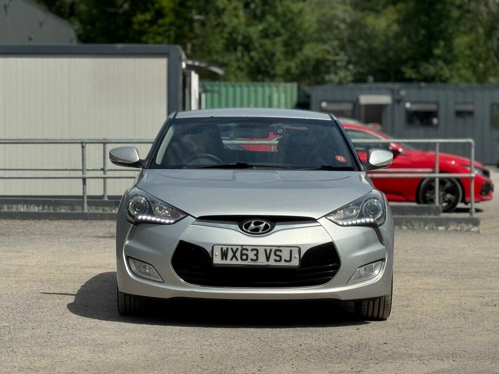 Hyundai Veloster Silver #2