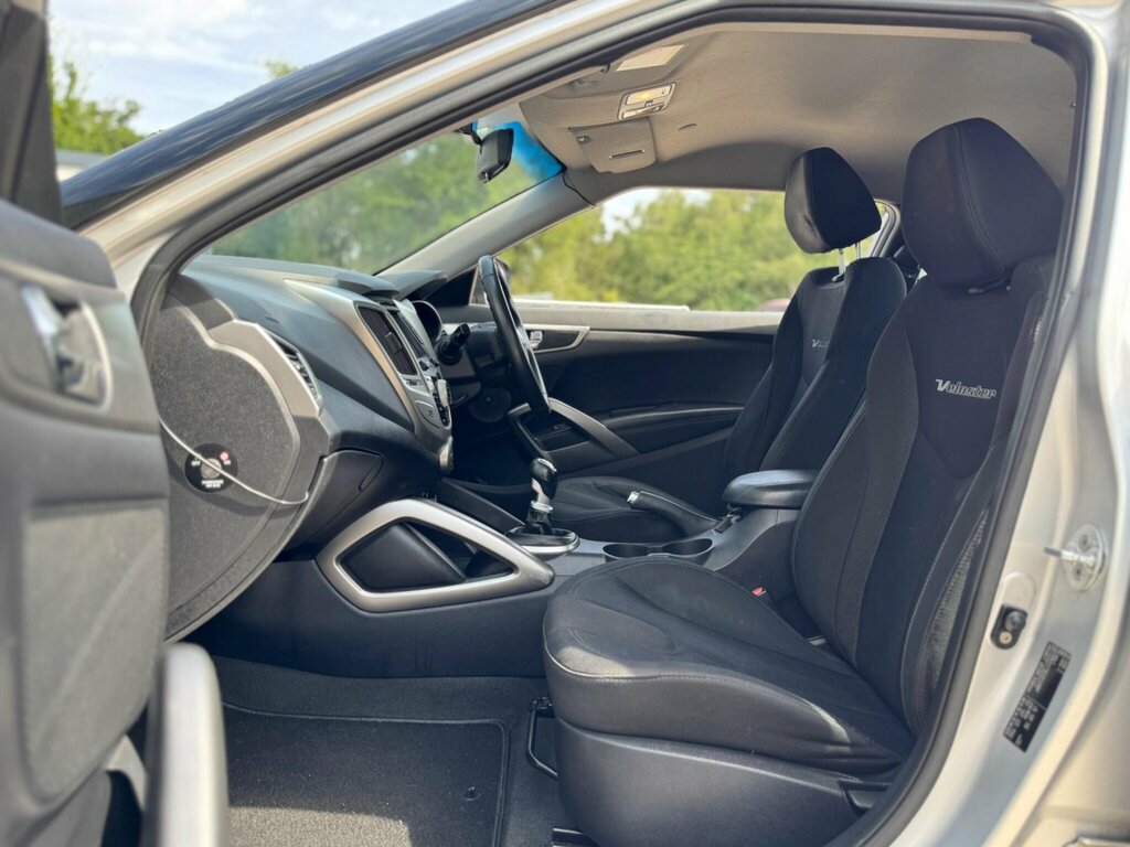 Hyundai Veloster Silver #34