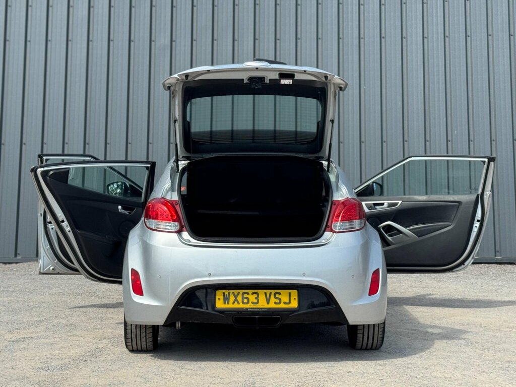 Hyundai Veloster Silver #17