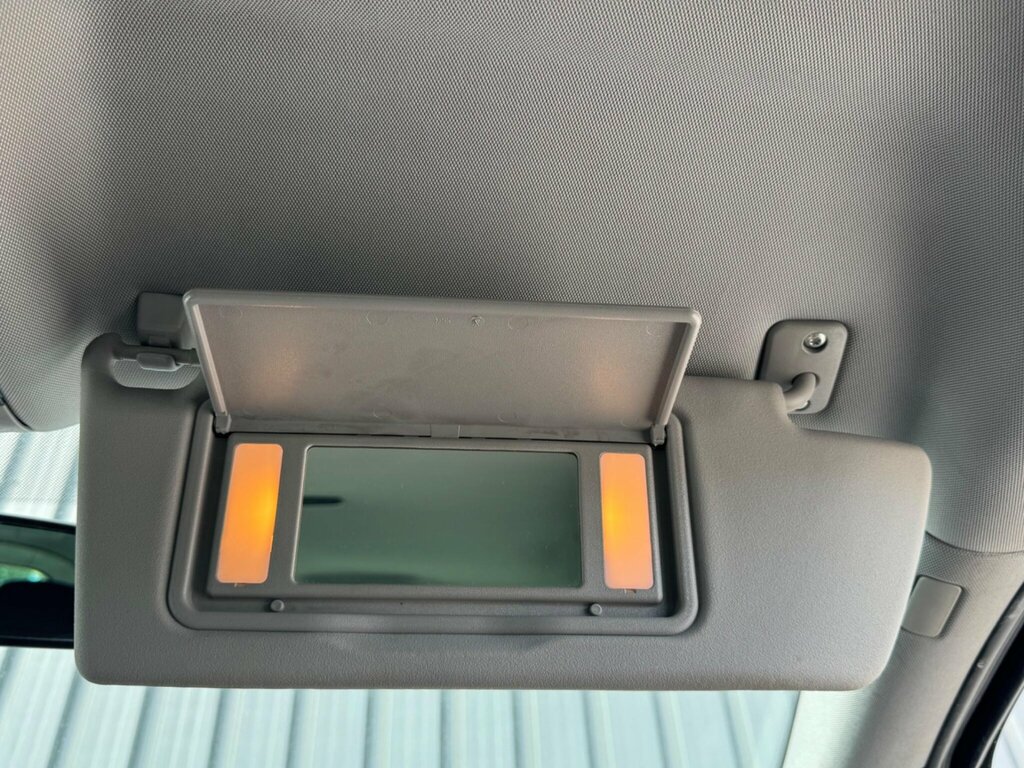 Vauxhall Zafira Mpv Silver #38