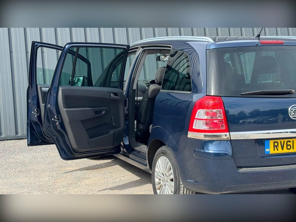 Vauxhall Zafira Mpv Silver #36
