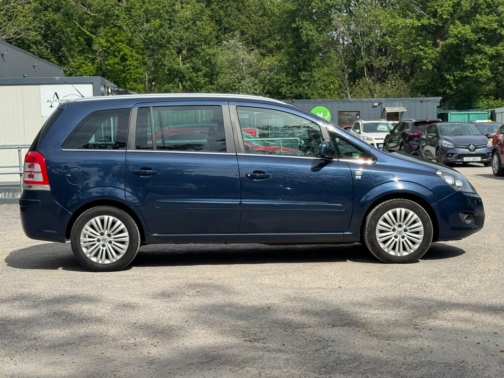 Vauxhall Zafira Mpv Silver #10