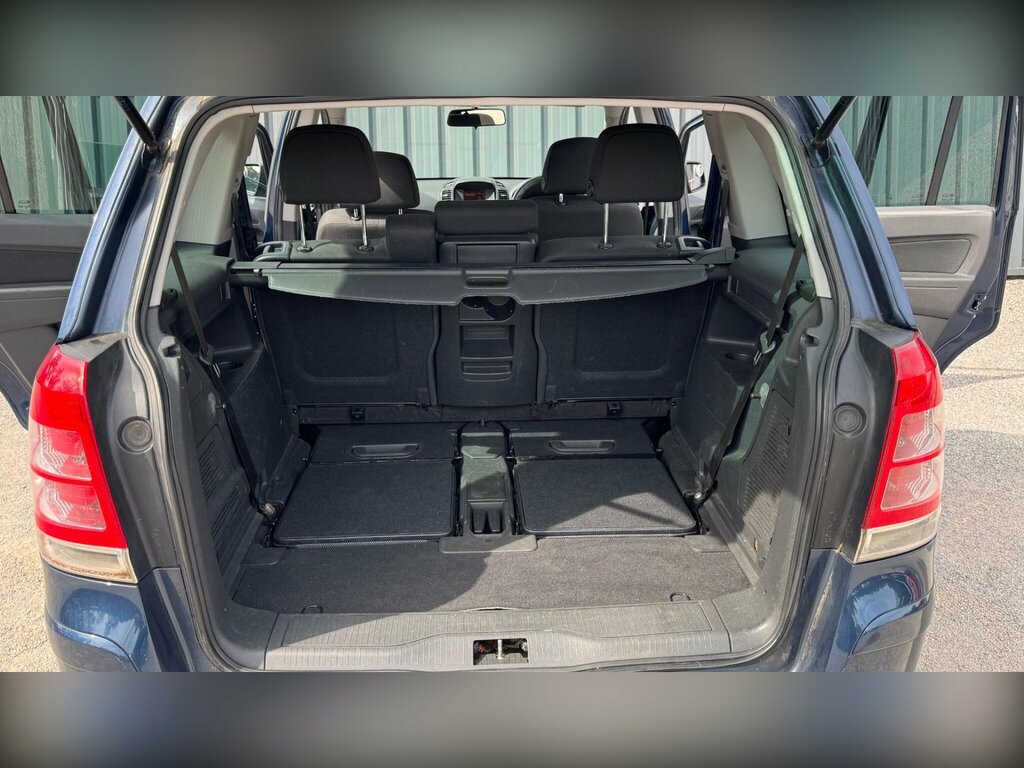 Vauxhall Zafira Mpv Silver #32