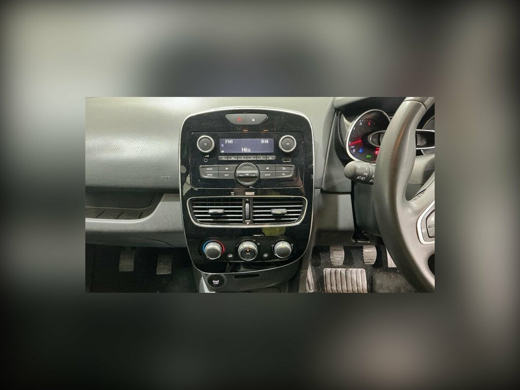 Renault Clio 0.9 Tce Iconic Euro 6 Ss Red #8