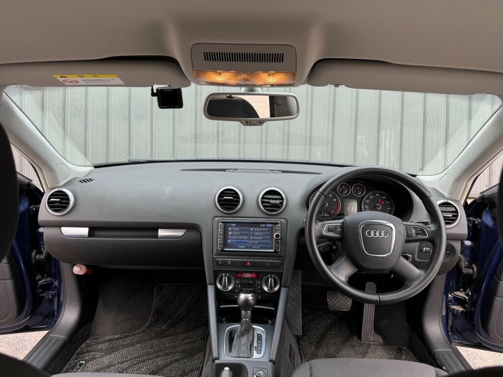 Audi A3 2.0 Tdi Se Hatchback S Tronic 117 Gkm Red #32