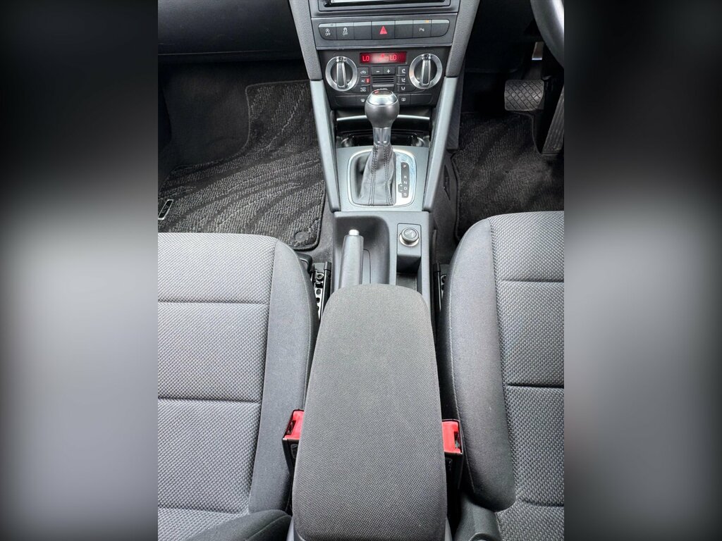 Audi A3 2.0 Tdi Se Hatchback S Tronic 117 Gkm Red #26