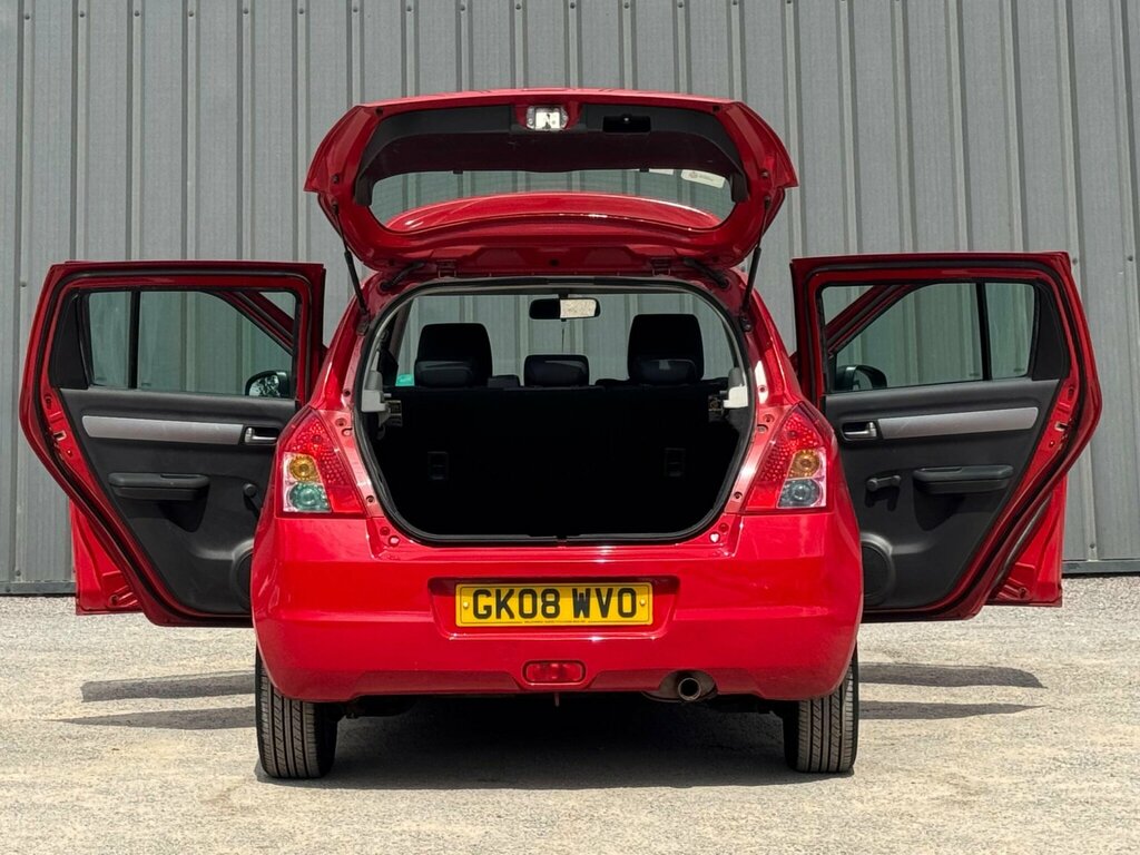 Suzuki Swift 1.5 Glx Hatchback 143 Gkm, 101 Black #15