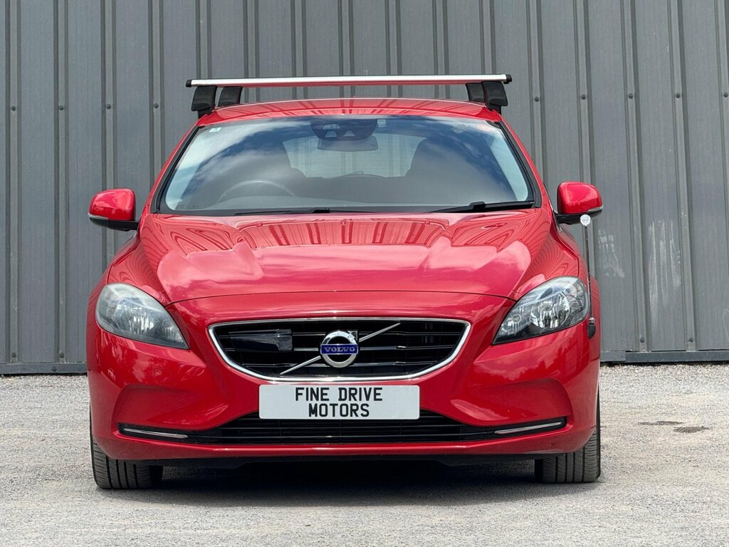 Volvo V40 1.6 T4 R-design Lux Nav Powershift Euro 5 Ss  #2