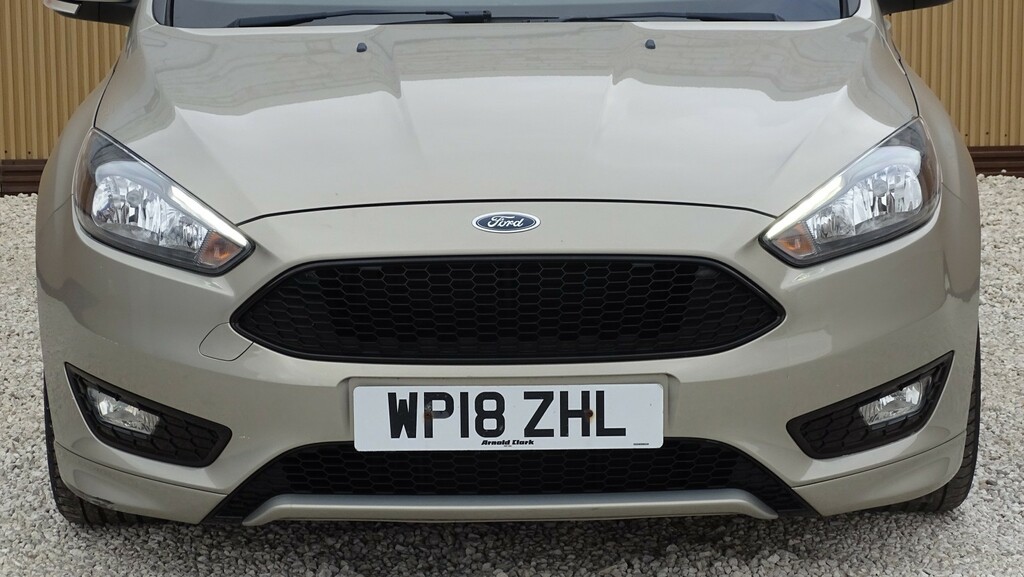Ford Focus Hatchback 1.0 T Ecoboost St-line 201818 WP18ZHL Silver #4