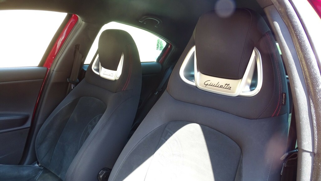 Alfa Romeo Giulietta Blue #36