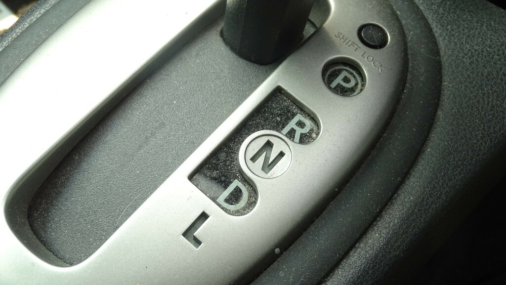 Nissan Note 1.5 Dci Acenta Premium Euro 5 Ss Silver #37