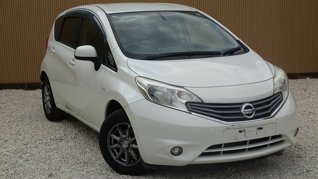 Nissan Note 1.2 Dig-s Acenta Premium White #2