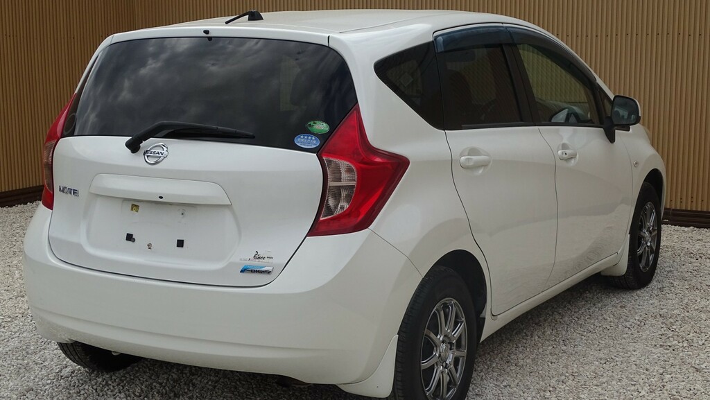 Nissan Note 1.2 12V Acenta Premium Euro 5 Ss  #15