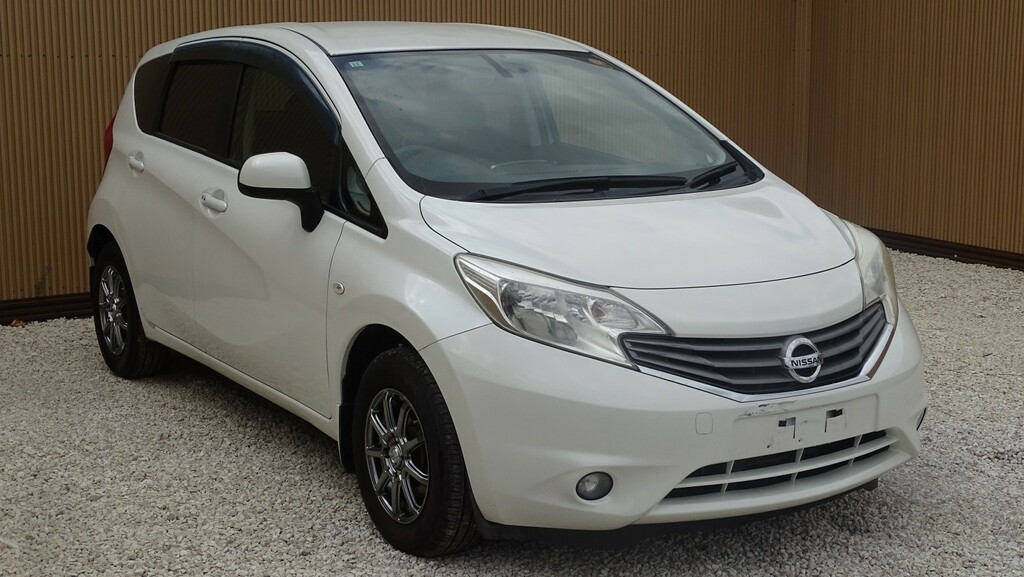 Nissan Note 1.2 Dig-s Acenta Premium White #3