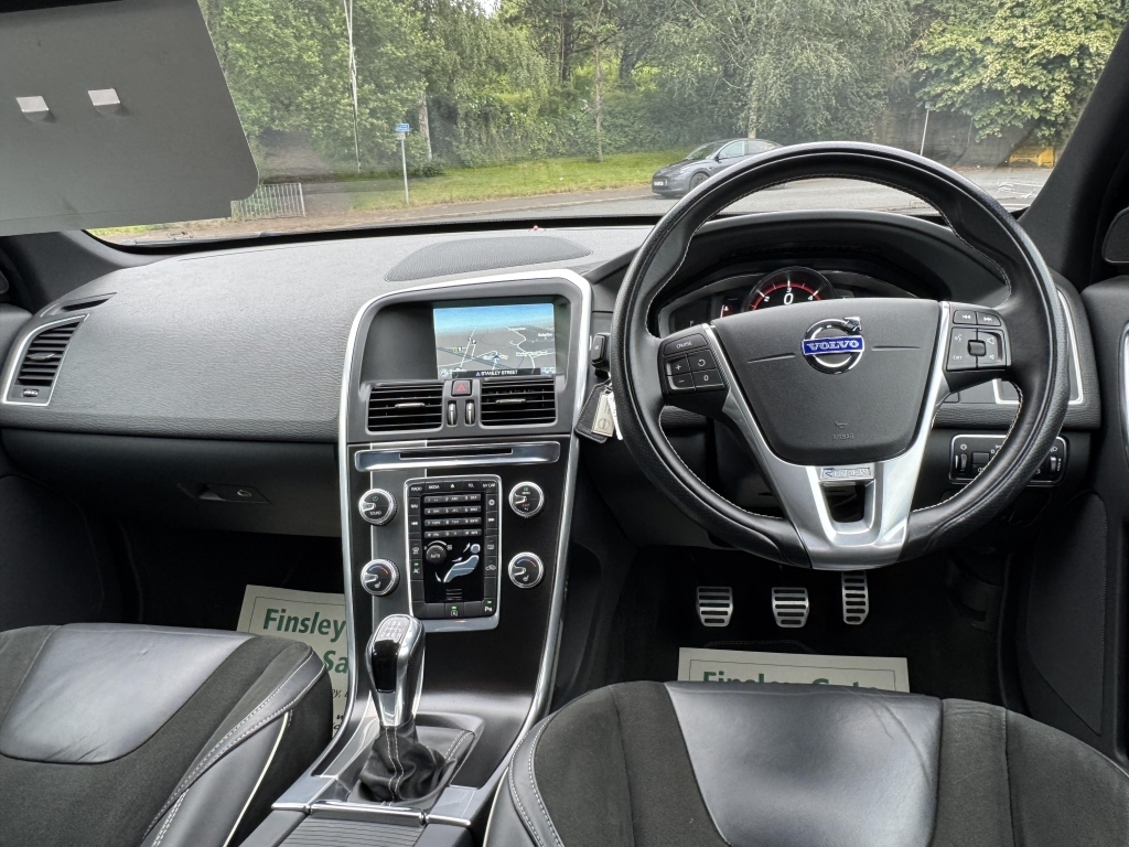 Volvo XC60 2.0 D4 R-design Nav Grey #2