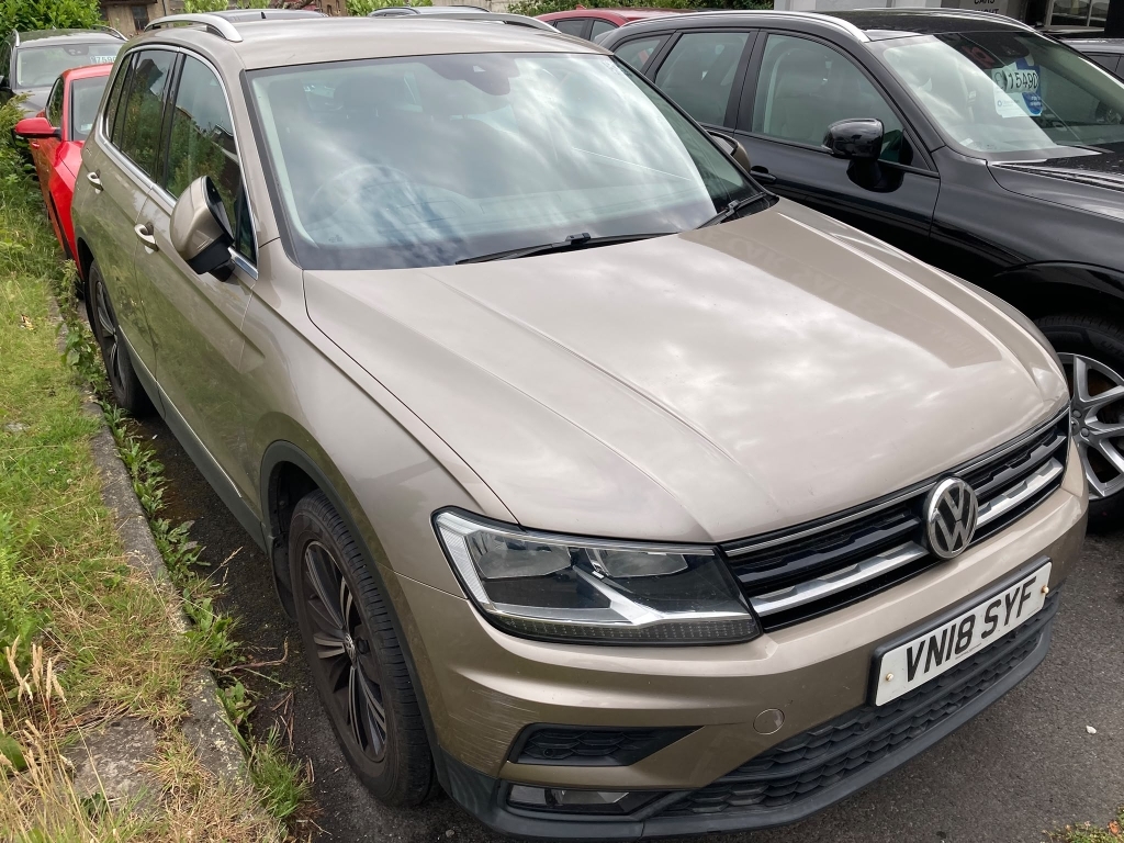 Volkswagen Tiguan 2.0 Se Navigation Tdi Bmt 4Motion Dsg Beige