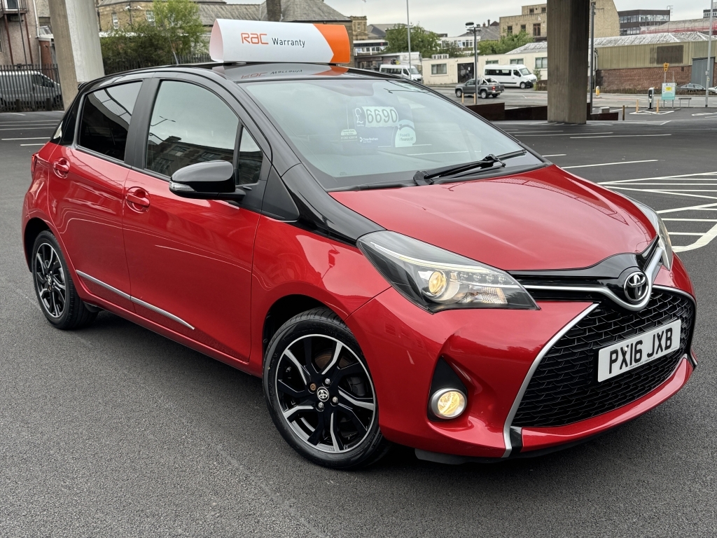 Toyota Yaris 1.3 Vvt-i Design Black