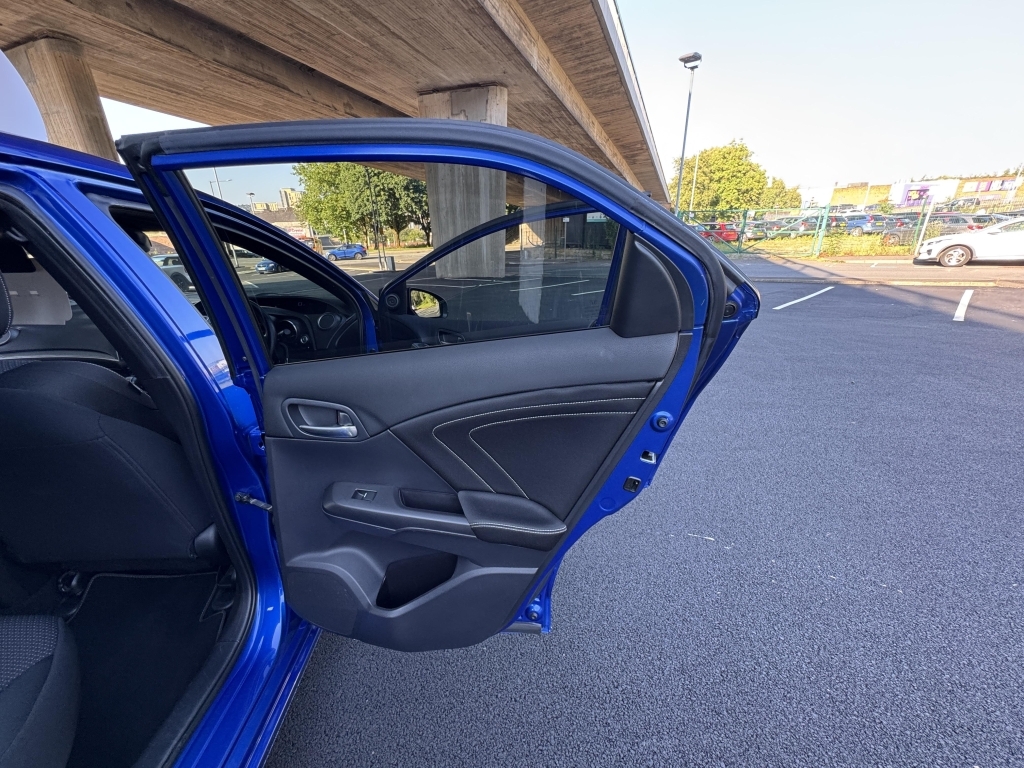 Honda Civic 1.6 I-dtec Sport Red 0 Tax Red #44