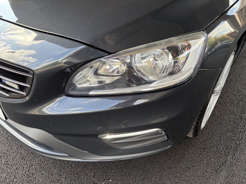 Volvo S60 2.0 D4 R-design Nav Grey #5