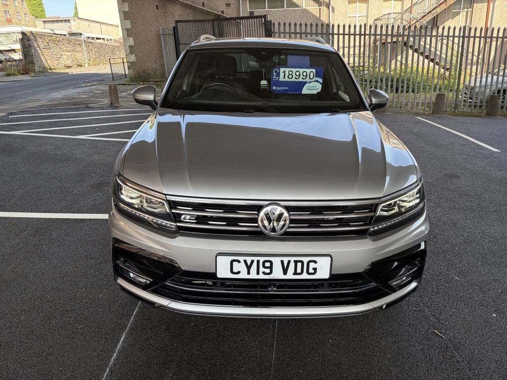 Volkswagen Tiguan 2.0 R-line Tech Tdi 4Motion Dsg CY19VDG Silver #3