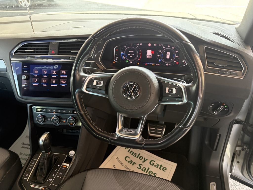 Volkswagen Tiguan 2.0 R-line Tech Tdi 4Motion Dsg CY19VDG Silver #2