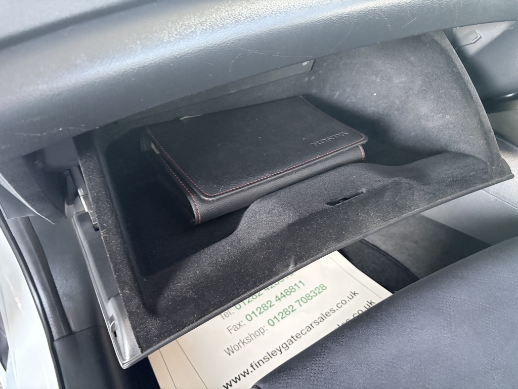 Honda Civic 1.8 I-vtec Ex Black #30