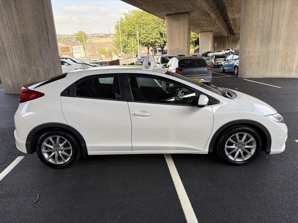 Honda Civic 1.8 I-vtec Ex Black #8