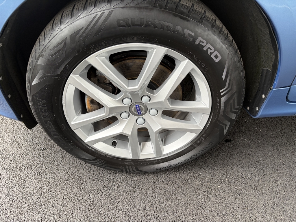Volvo XC60 2.0 D4 R-design Nav Blue #25